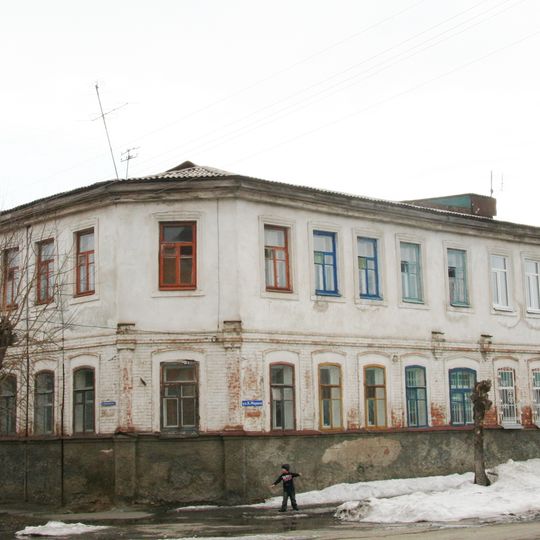 Склады Анчугова с фрагментами ворот