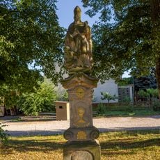 Socha svatého Prokopa na návsi v Libošovicích