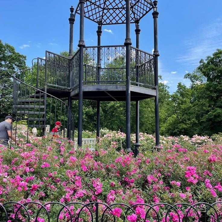 Columbus Park of Roses