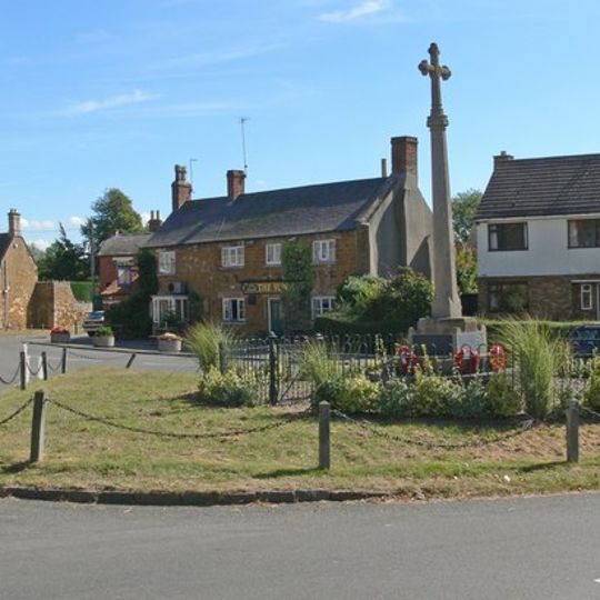 Great Easton War Memorial Cross
