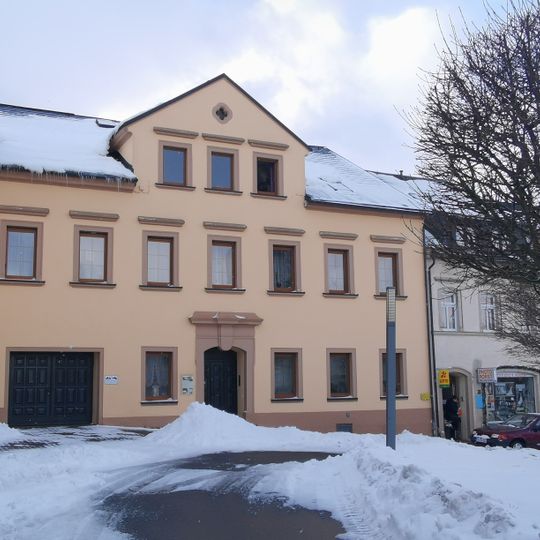 Wohnhaus in geschlossener Bebauung Markt 20