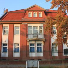 Direktionsgebäude & Einfriedung Staakener Straße 28 & 29