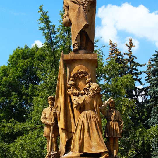 Pomník rudoarmějce v Pardubicích v Tyršových sadech