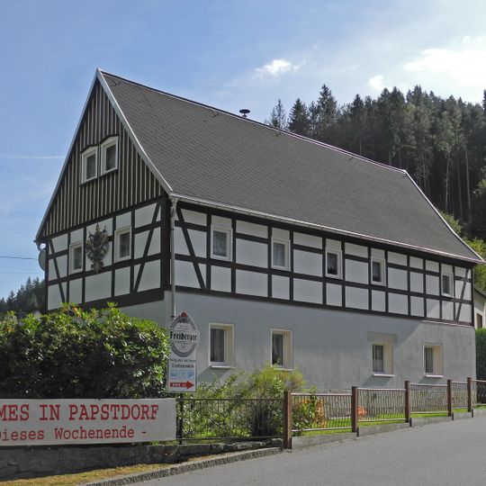 Wohnhaus Kleinhennersdorfer Straße 2