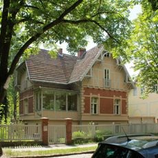 Nimrodstraße 25/27