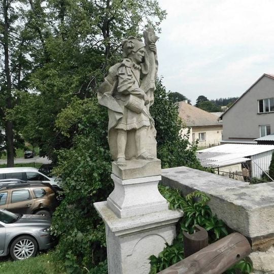Socha svatého Floriana na mostě v Úsobí