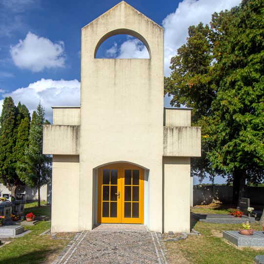 Hřbitovní kaple v Zelenči