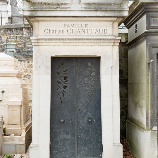 Grave of Chanteaud