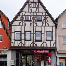 Wohn- und Geschäftshaus