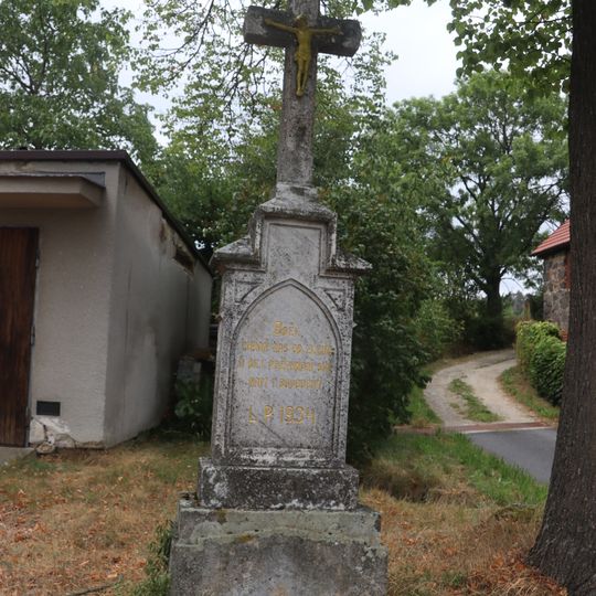Kříž na západním okraji Hodova
