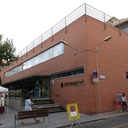 Edifici de les dependències municipals de la platja