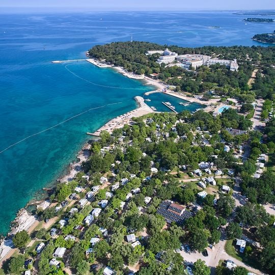 Autocamp Zelena Laguna