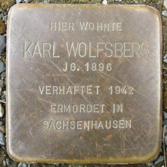 Stolperstein en memoria de Karl Wolfsberg