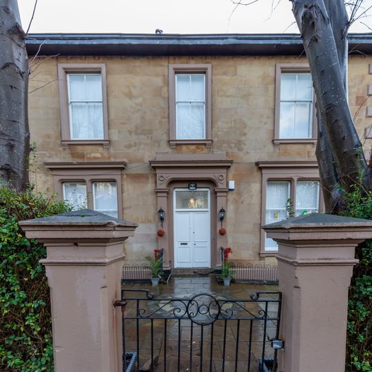 40 Queen Mary Avenue, Glasgow