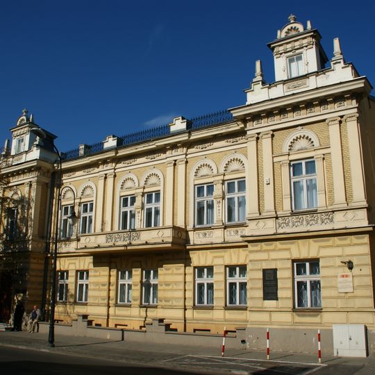 Pałacyk, ob. pałac ślubów