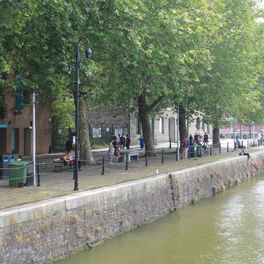Quay Wall And Bollards To Narrow Quay