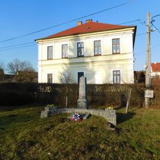 Pomník padlým v Křiváčku