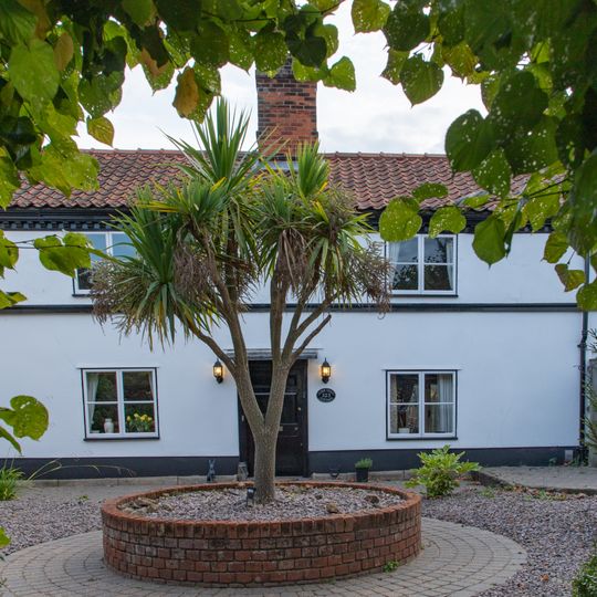 323,325, High Street