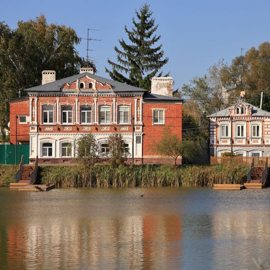 Улица Брагина 13 14