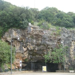 Castelcivita Caves