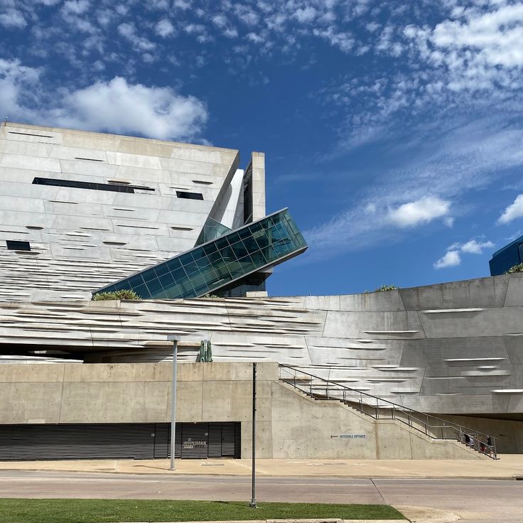 Perot Museum of Nature and Science