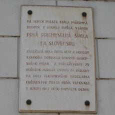 SPŠ strojárska, tabuľa pamätná