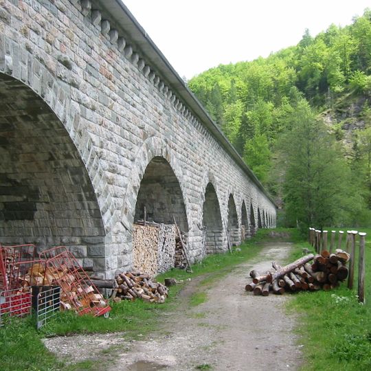 Holzäpfeltalaquädukt