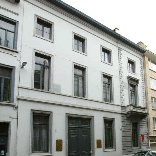 Neoclassical mansion Obozinski