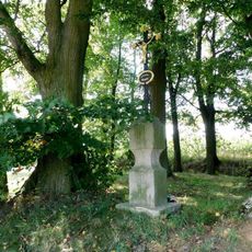 Kříž na západním okraji Mnichovic