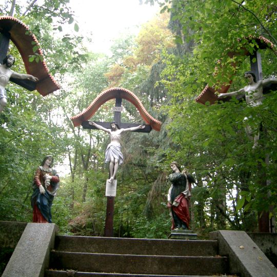 Kalvarienberg/Kreuzweg, Erste, Zweite, Dritte Stationskapelle, Figurengruppe