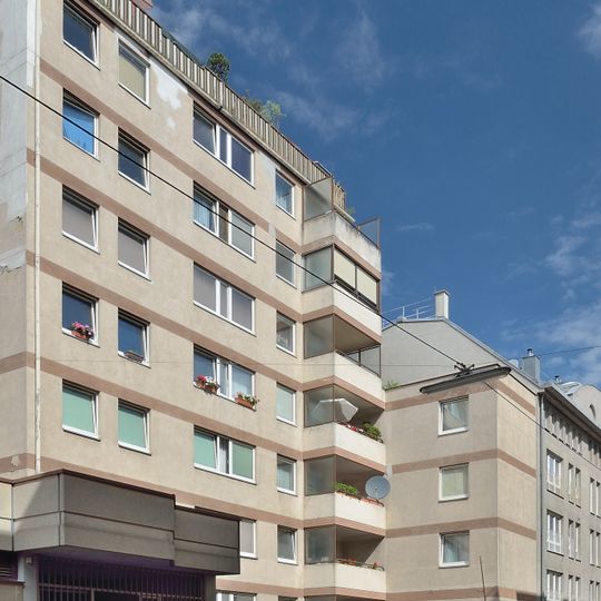 Gemeindebau Reichsapfelgasse 9