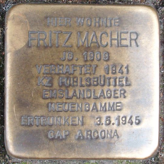 Stolperstein dedicated to Fritz Macher