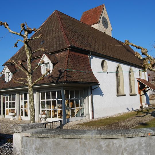 Reformierte Kirche mit Pfarrhaus