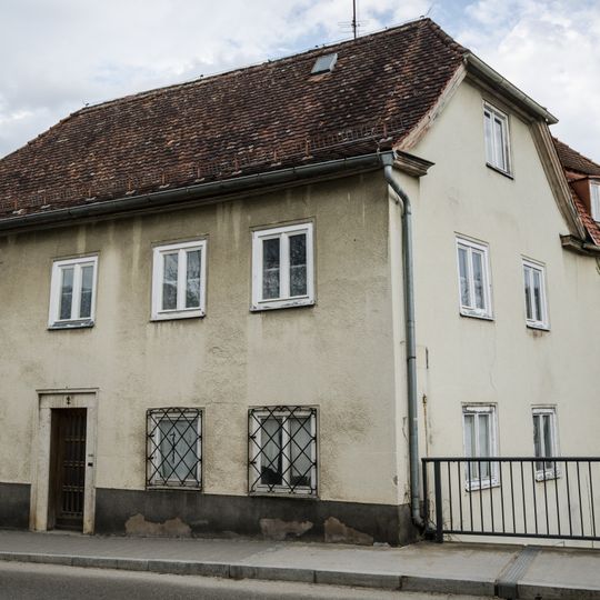 An der Altmühlbrücke 2