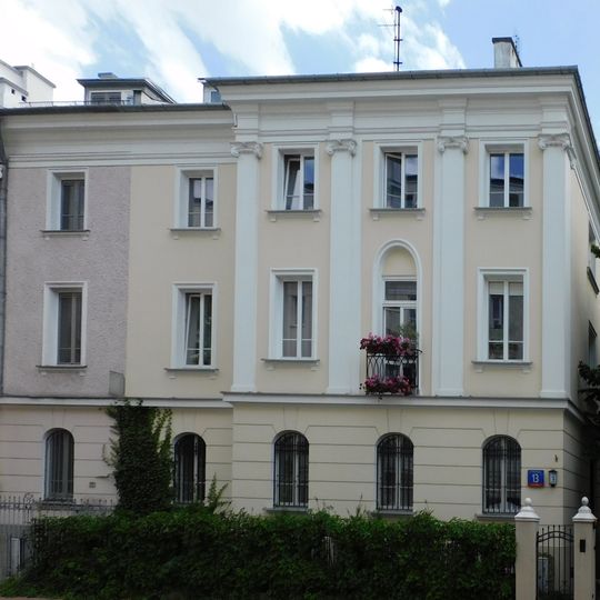 13 Mochnackiego Street in Warsaw