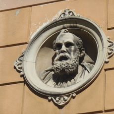 Relief sculpture