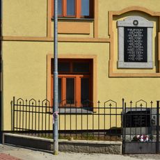 Pomník padlým v Oboře u Loun