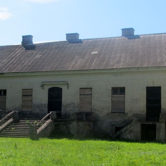 Putkaste Manor