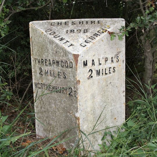Milepost, W of Ashley Court