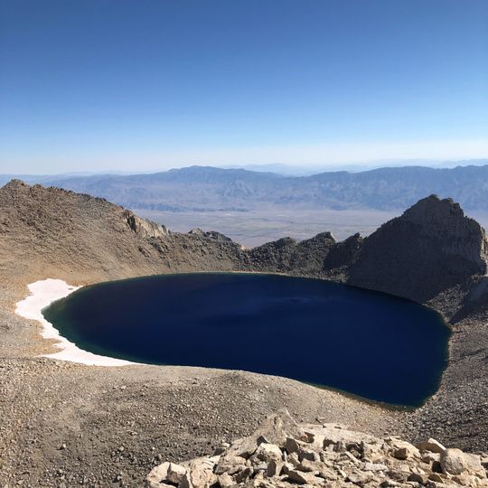 Tulainyo Lake