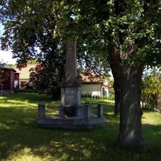 Pomník padlým v Kamenném Újezdci