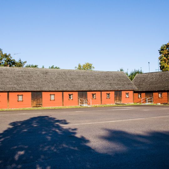 Linneryds kyrkstallar och sockenstuga