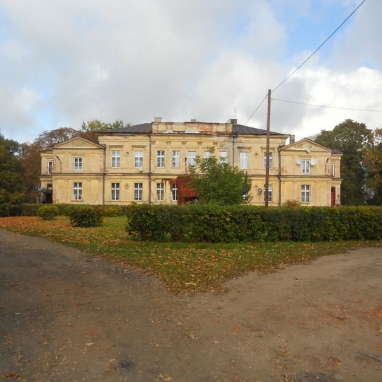 Palace in Zbójno