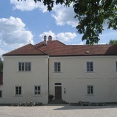 Parochial House Staatz