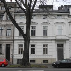 Friedrich-Ebert-Straße 136