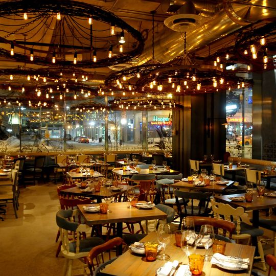 TAVERNA mercatto
