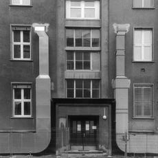 Anbau des Instituts für Mikrobiologie Liebigstraße 24