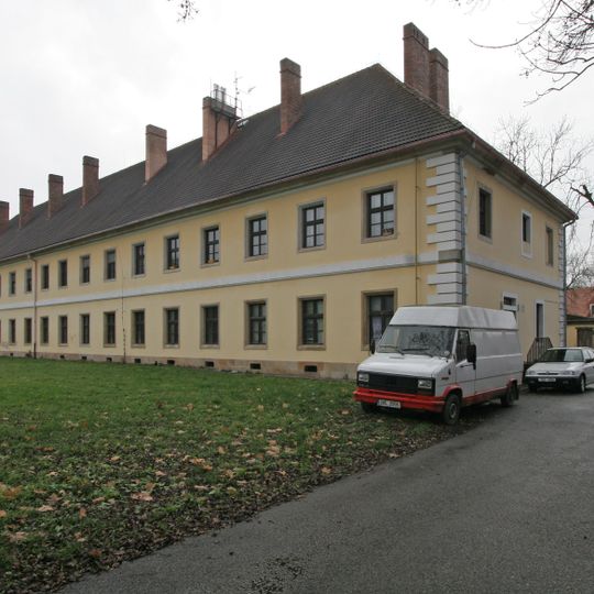 Vojenská věznice 33/XIII