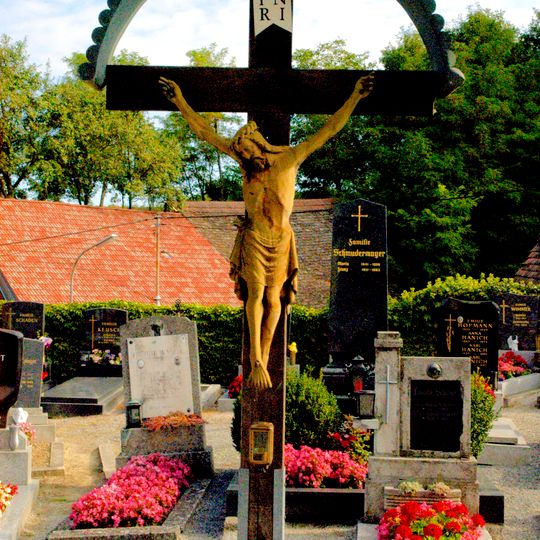 Friedhofskreuz