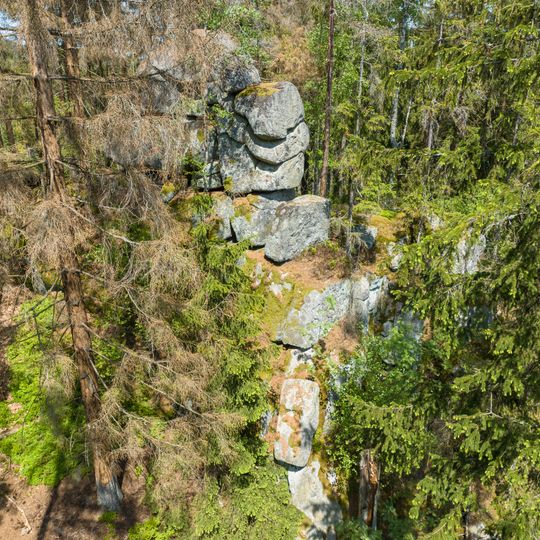 Felsburg Püttnersfels SW von Kleinwendern